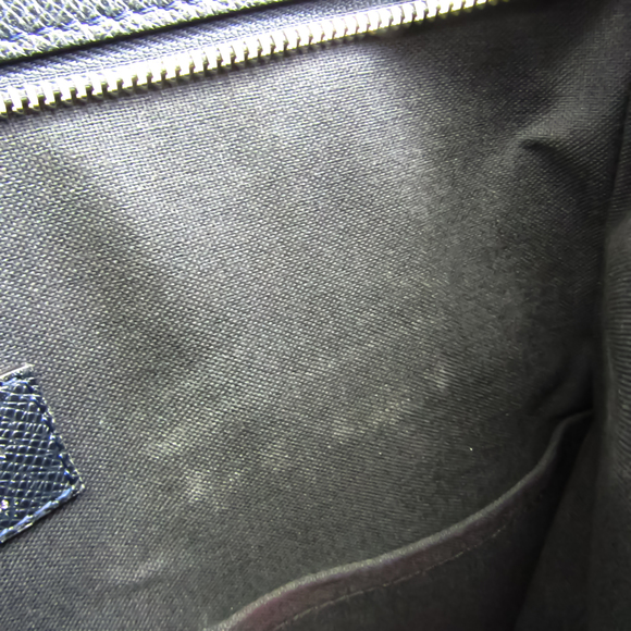 LOUIS VUITTON Taiga Sasha M32629 Men's Shoulder Bag Boreal - Picture 9 of 10